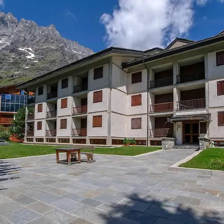 Apartment Bilocale In Centro Vicino Al Cretaz- As17 - Cir 0008